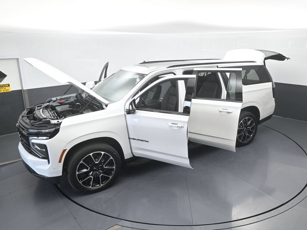 Used 2025 Chevrolet Suburban RST w/ Comfort Package RWD image 77