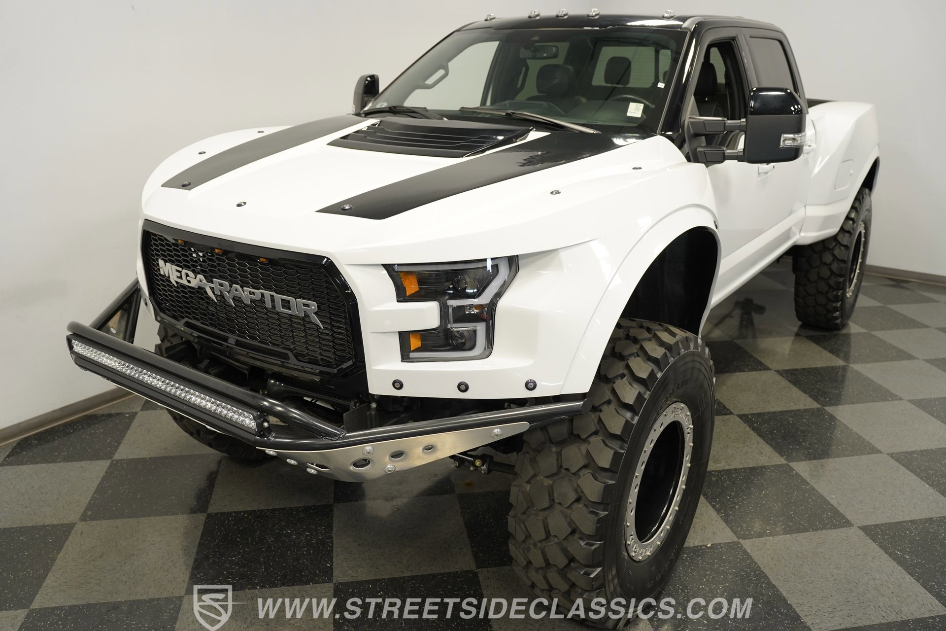 Used 2022 Ford F250 Lariat w/ Lariat Ultimate Package image 17