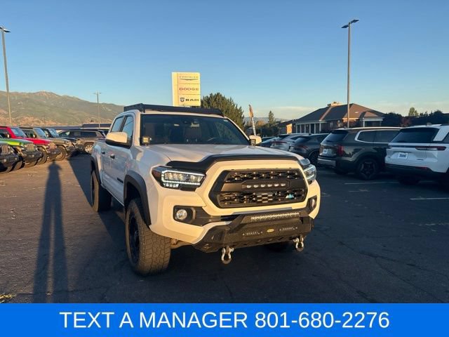 Used 2021 Toyota Tacoma TRD Off-Road w/ Technology Package AWD/4WD image 5