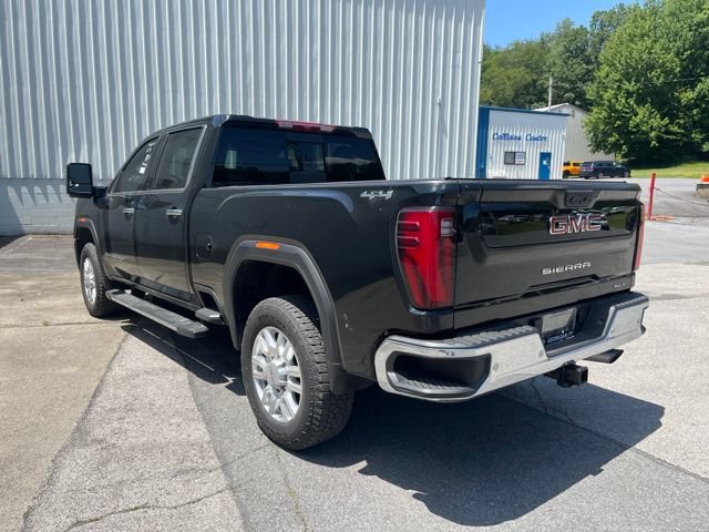 Used 2024 GMC Sierra 2500 SLT w/ SLT Premium Package AWD/4WD image 8