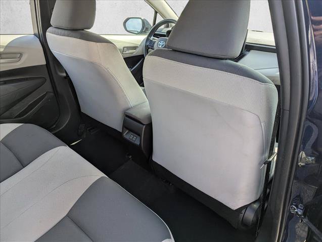 Used 2025 Toyota Corolla LE FWD image 27