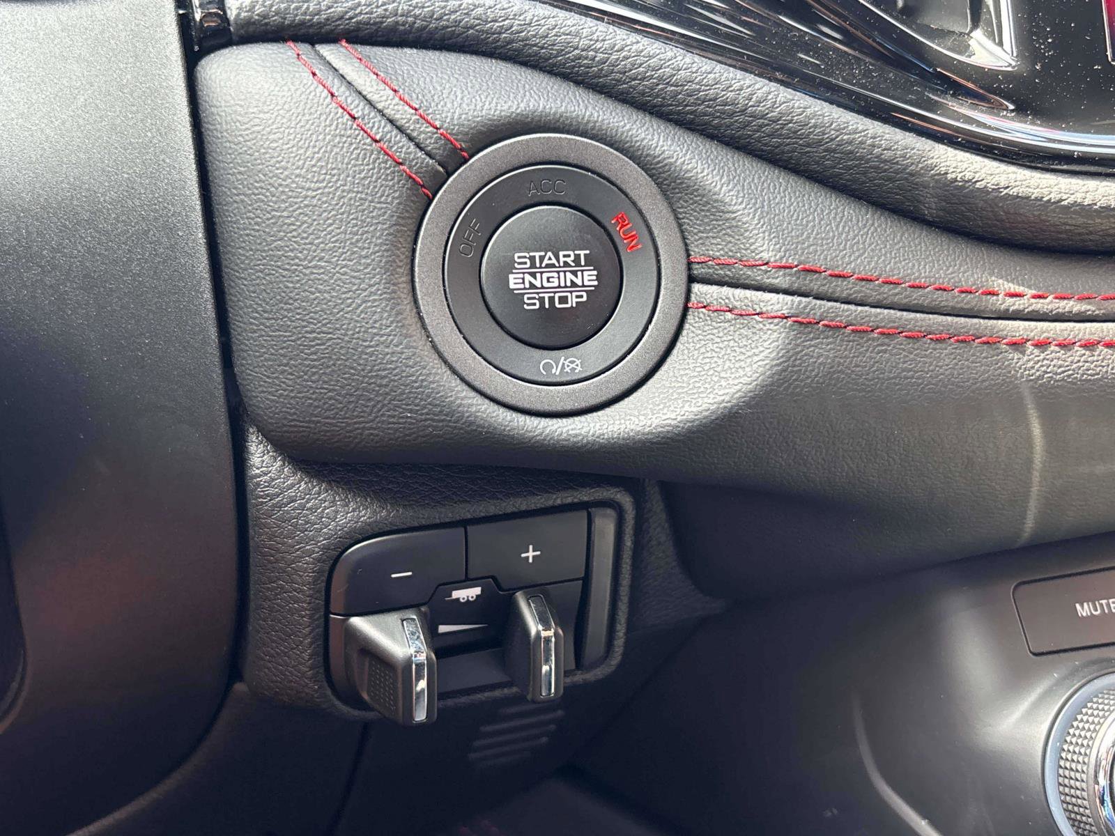 Used 2024 Dodge Durango GT image 22