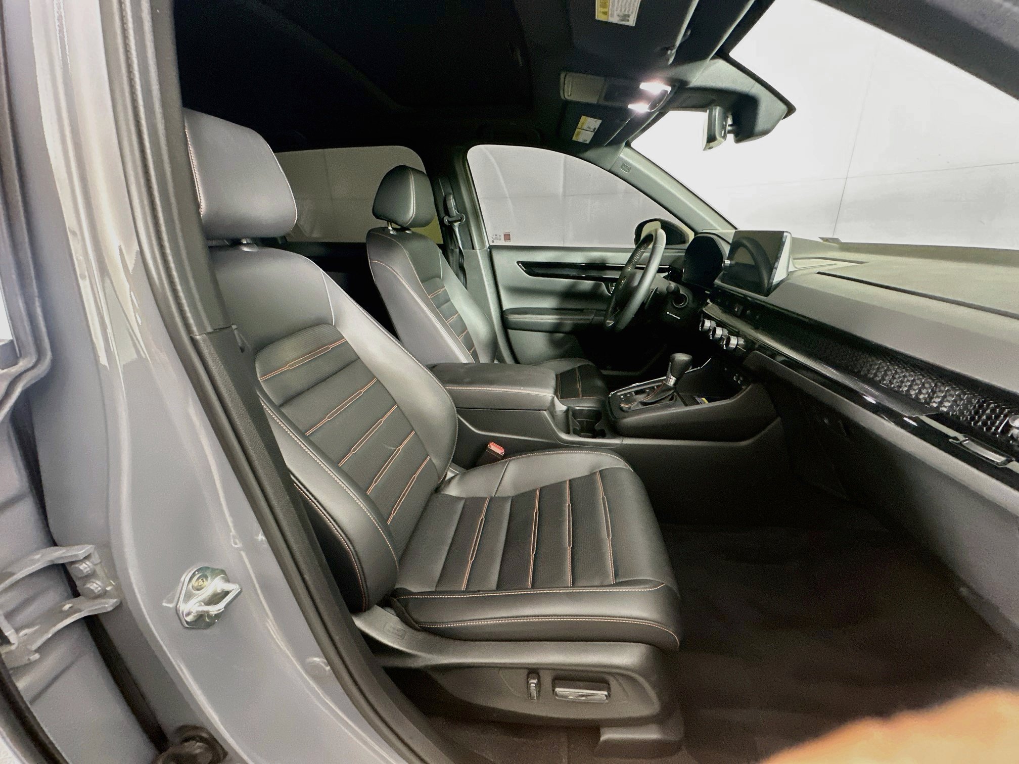 Used 2023 Honda CR-V Sport Touring image 33