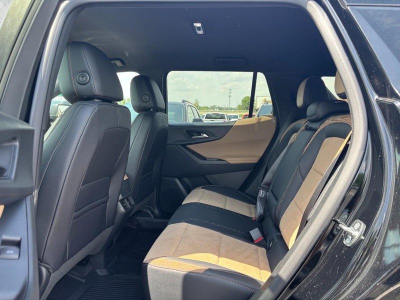 New 2026 Chevrolet Equinox ACTIV w/ LPO, Floor Liner Package FWD image 5