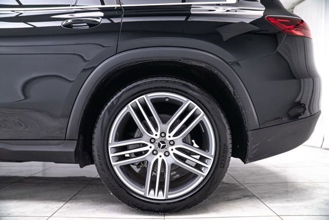 Used 2025 Mercedes-Benz GLS 450 4MATIC image 37
