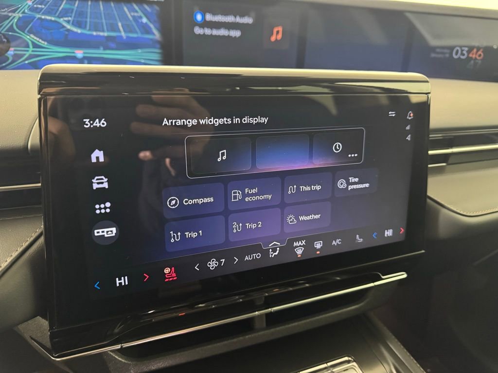 New 2026 Lincoln Nautilus Premier w/ Equipment Group 102A AWD/4WD image 41