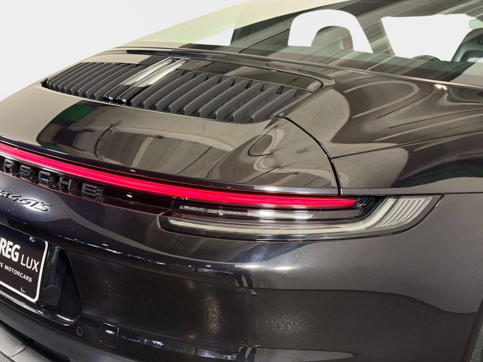 Used 2024 Porsche 911 Targa 4 GTS AWD/4WD image 17