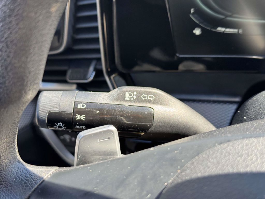 Used 2024 Kia Sportage EX AWD/4WD image 22