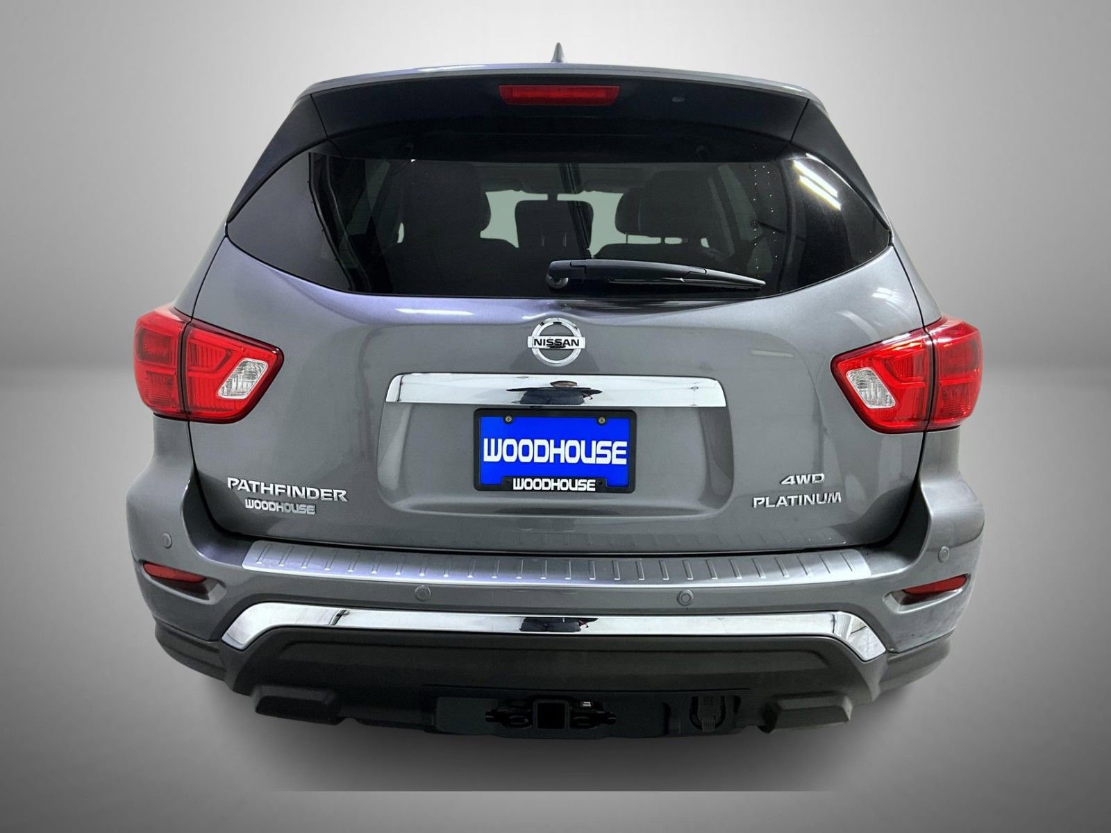 Used 2020 Nissan Pathfinder Platinum image 6