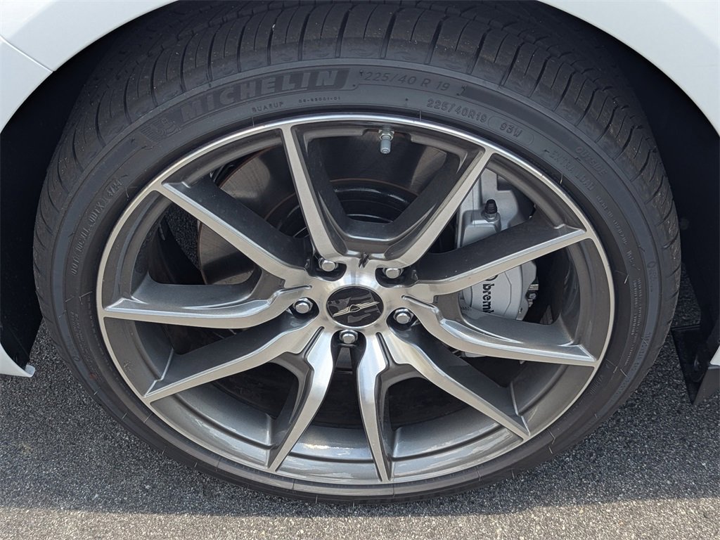 Used 2026 Genesis G70 2.5T image 11