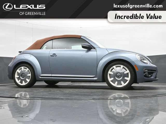 Used 2019 Volkswagen Beetle 2.0T Final Edition SEL FWD image 30