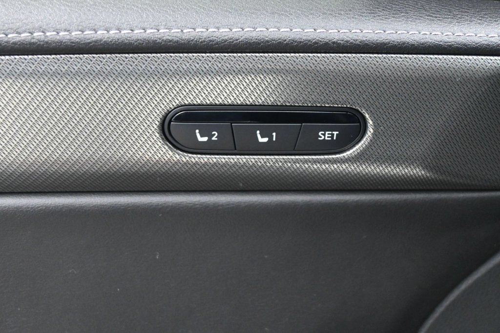 Used 2023 INFINITI QX60 Luxe w/ Cargo Package FWD image 5