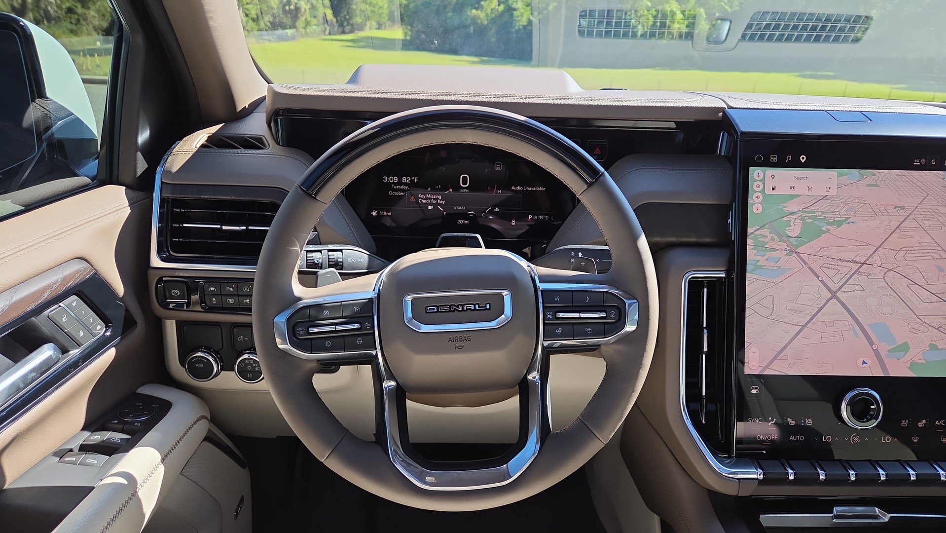 New 2026 GMC Yukon Denali w/ Denali Reserve Package RWD image 26