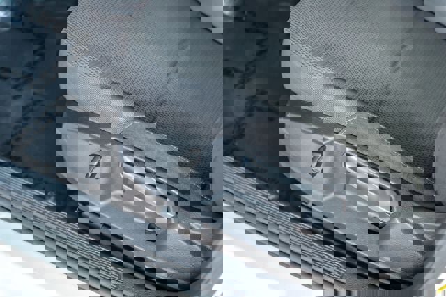 Used 2016 Volkswagen Golf S image 34