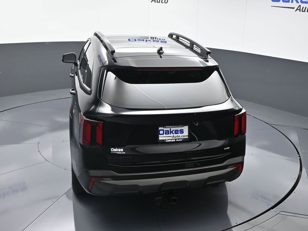 Certified 2025 Kia Sorento SX Prestige w/ Sage Leather Package image 58