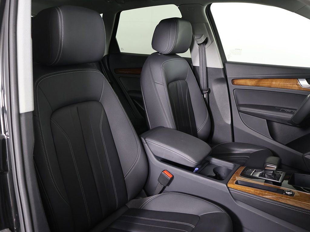 Used 2023 Audi Q5 2.0T Premium Plus w/ Premium Plus Package image 29