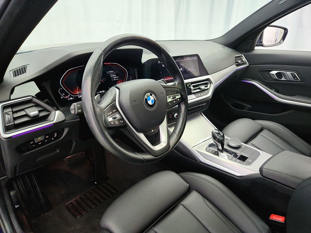 Used 2021 BMW 330i xDrive Sedan AWD/4WD image 10
