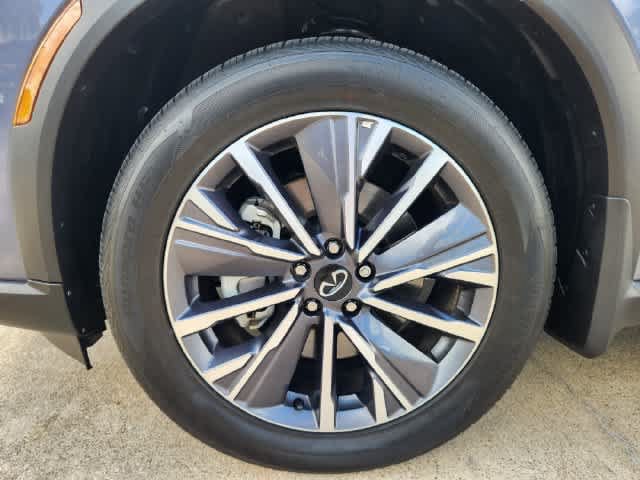 Certified 2026 INFINITI QX60 Luxe w/ Cargo Package FWD image 6