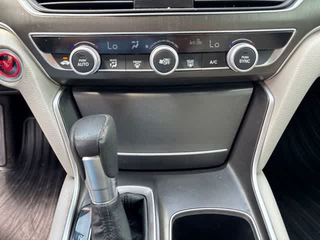 Used 2018 Honda Accord LX image 18