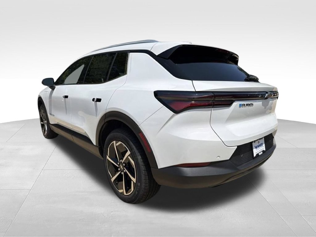 New 2026 Chevrolet Equinox EV LT FWD image 3