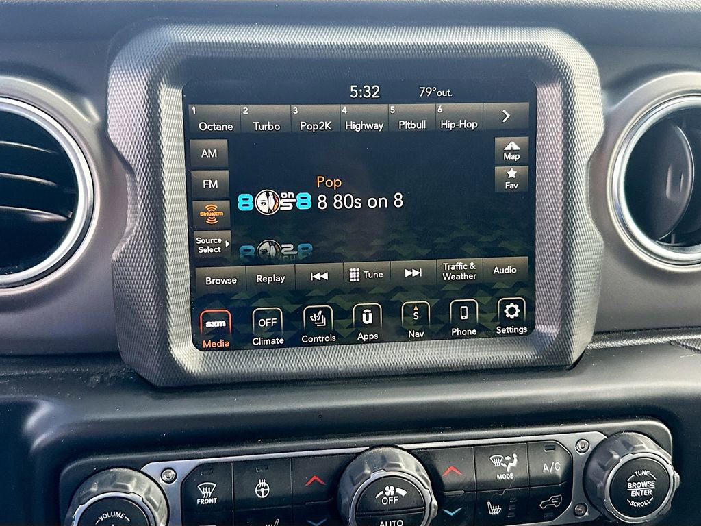 Used 2021 Jeep Wrangler Unlimited Rubicon 4xe w/ Cold Weather Group AWD/4WD image 16