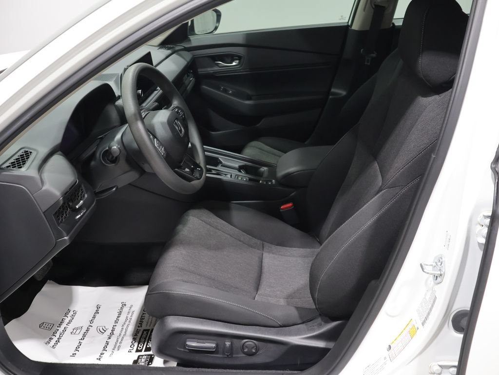 Used 2024 Honda Accord EX image 10