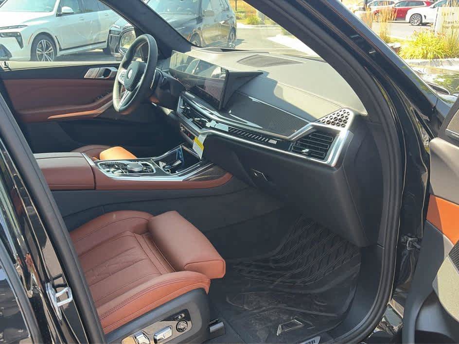 New 2026 BMW X7 M60i AWD/4WD image 29