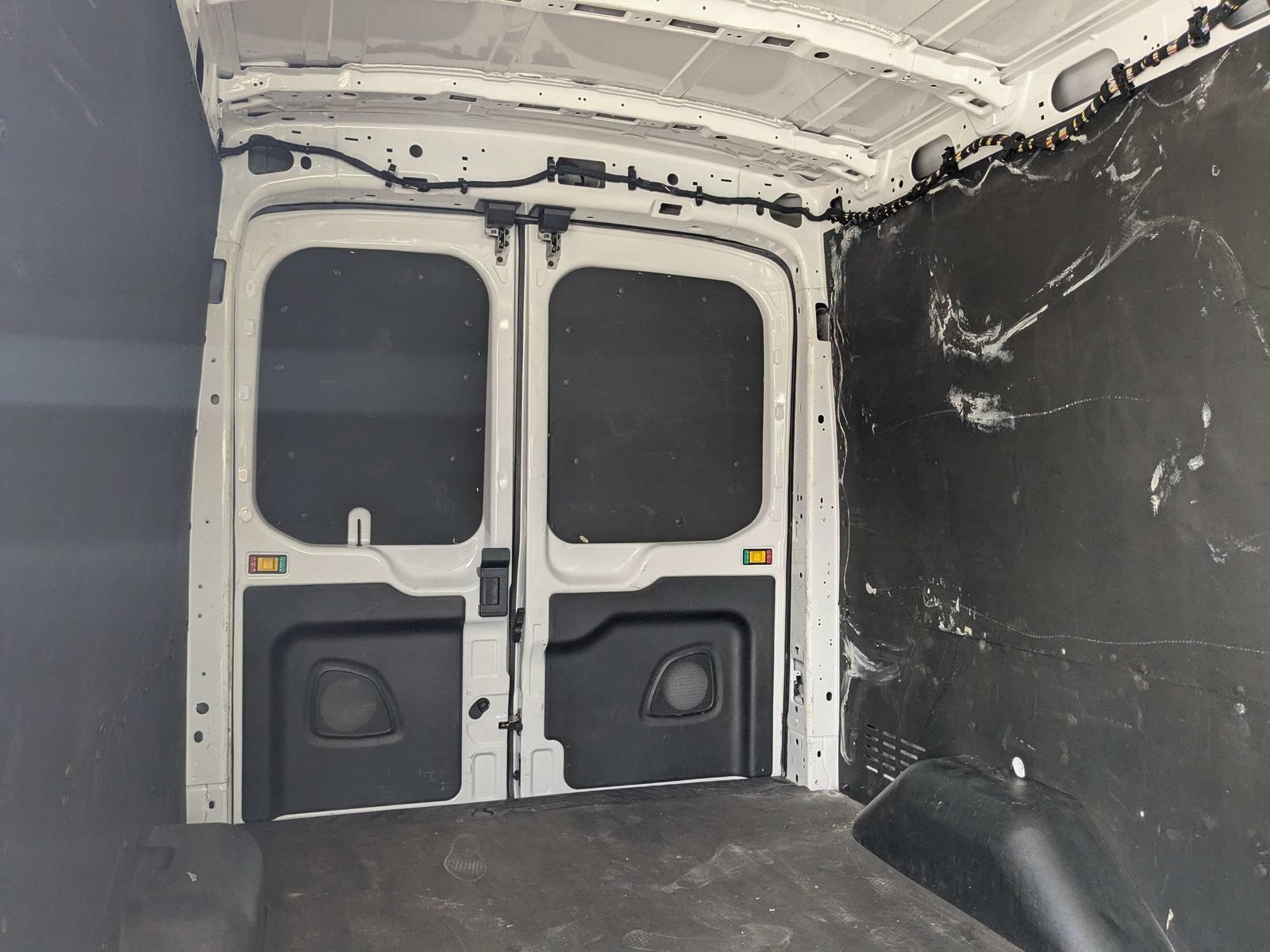 Used 2023 Ford Transit 250 Medium Roof AWD w/ Load Area Protection Package image 14