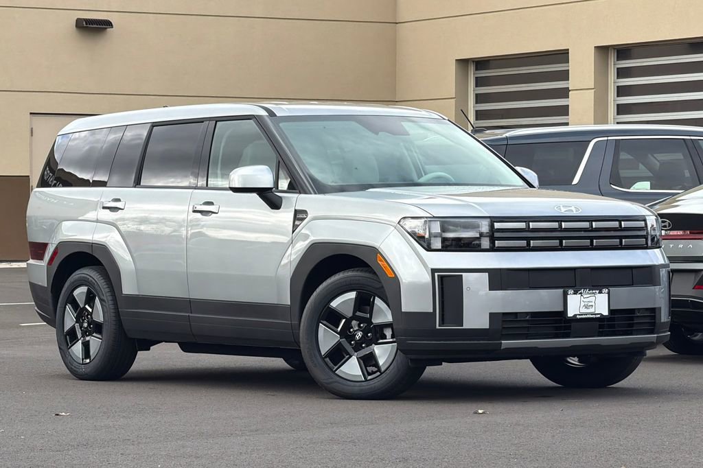 New 2026 Hyundai Santa Fe SE image 2