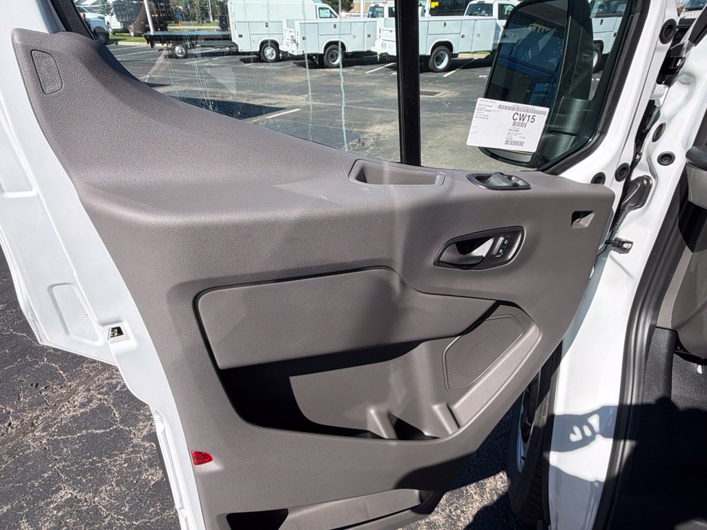 New 2027 Ford Transit 250 148 Medium Roof w/ Load Area Protection Package RWD image 13