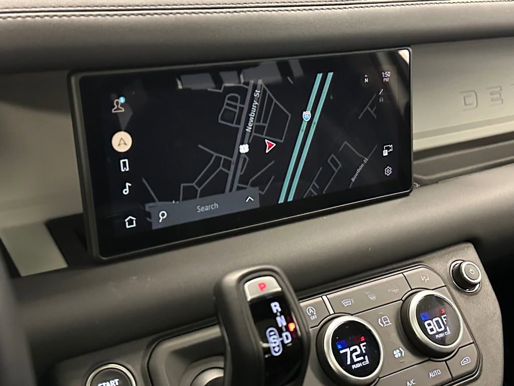 Used 2024 Land Rover Defender 110 S image 21