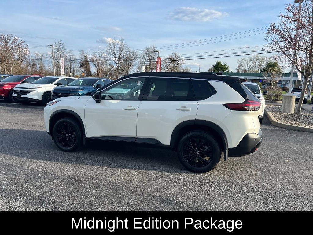 Used 2023 Nissan Rogue SV w/ SV Premium B Package AWD/4WD image 8