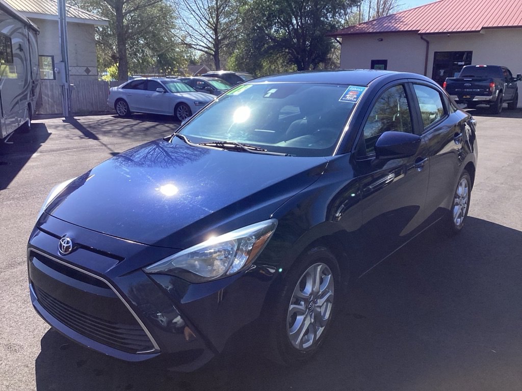 Used 2018 Toyota Yaris iA image 3