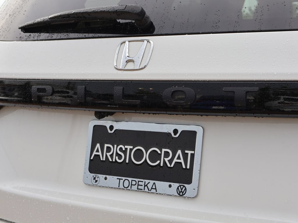 Used 2025 Honda Pilot Elite image 38