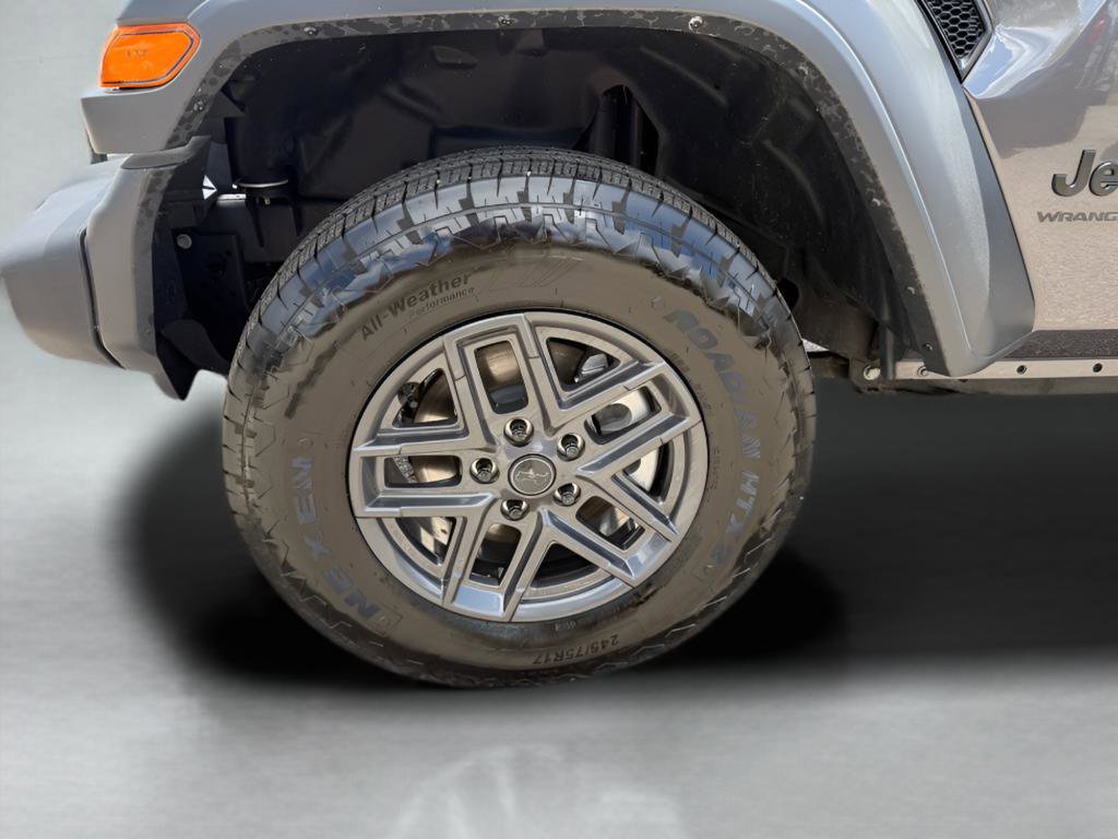 Used 2025 Jeep Wrangler Unlimited Sport AWD/4WD image 23