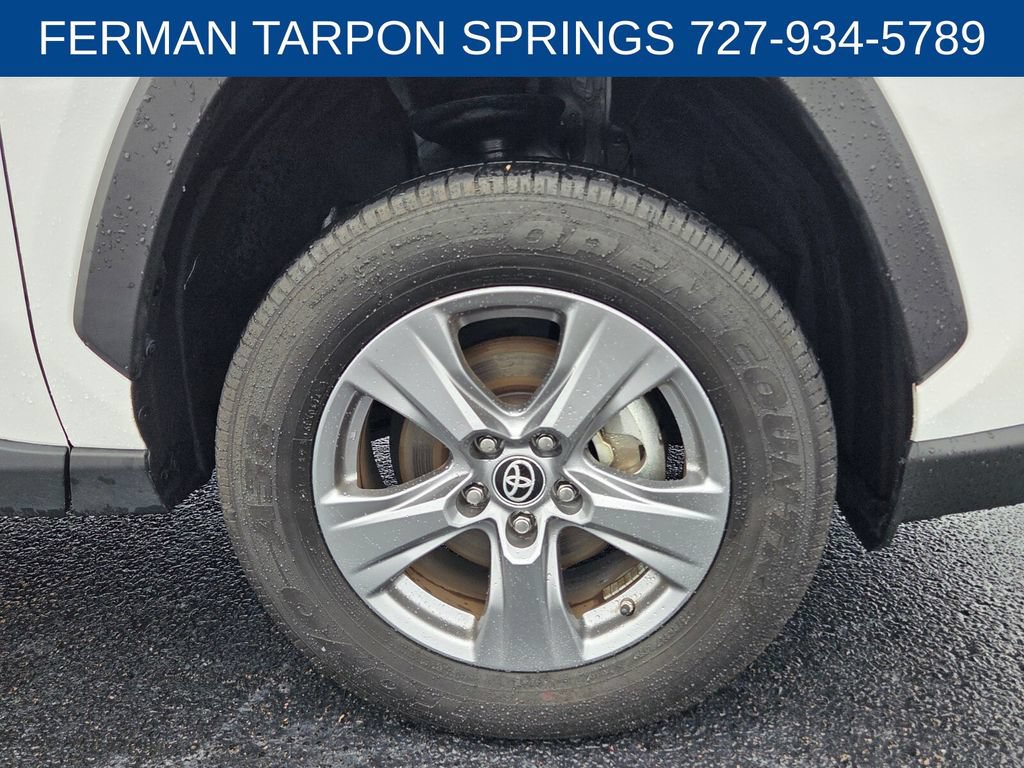 Used 2024 Toyota RAV4 LE AWD/4WD image 12