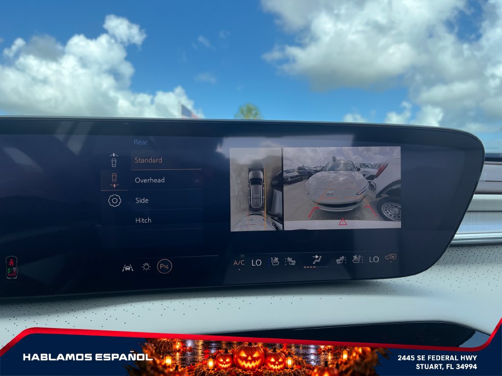 New 2026 Buick Enclave Avenir w/ Super Cruise Package AWD/4WD image 29