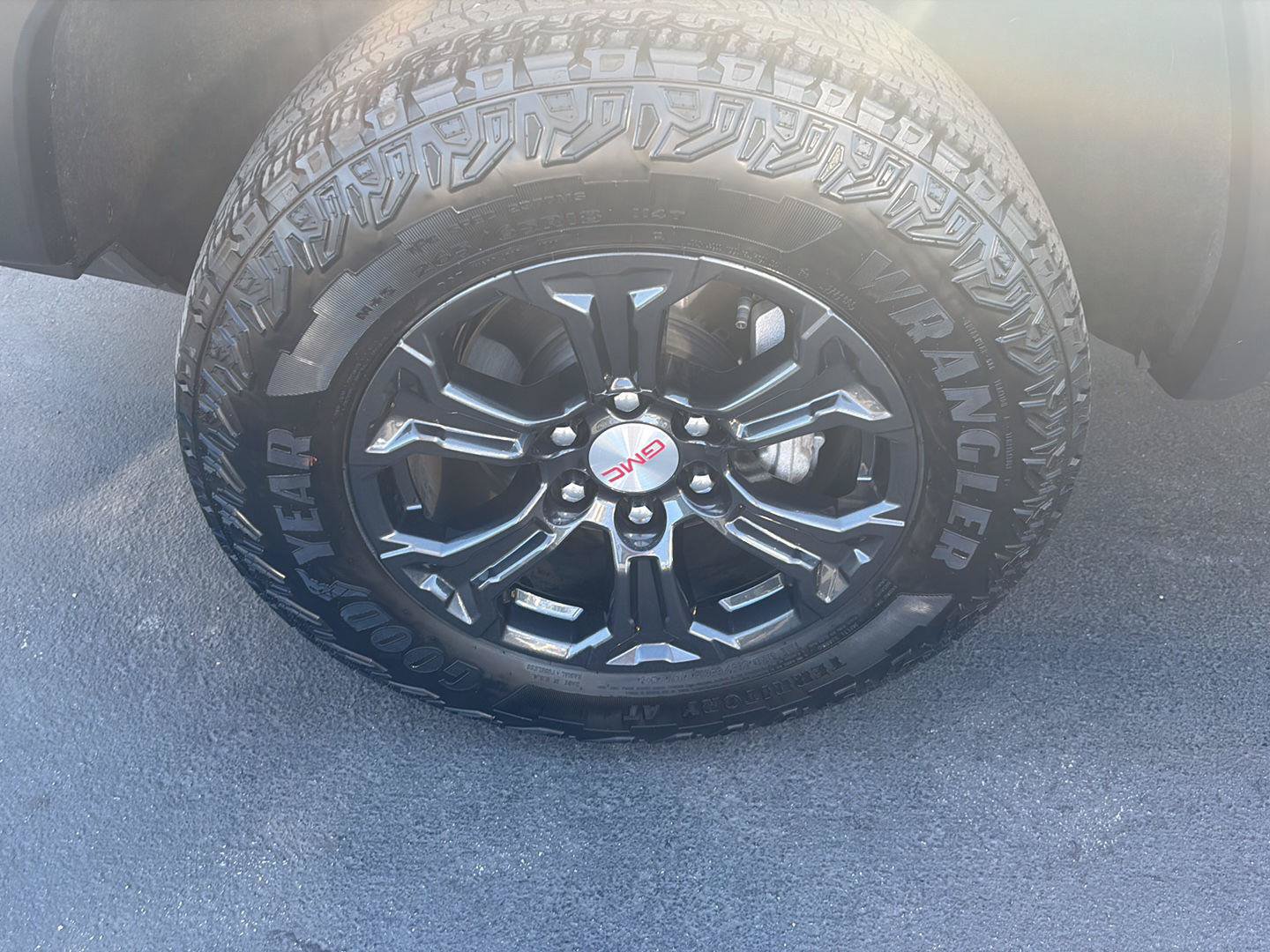 Used 2023 GMC Canyon Elevation w/ Convenience Package RWD image 14