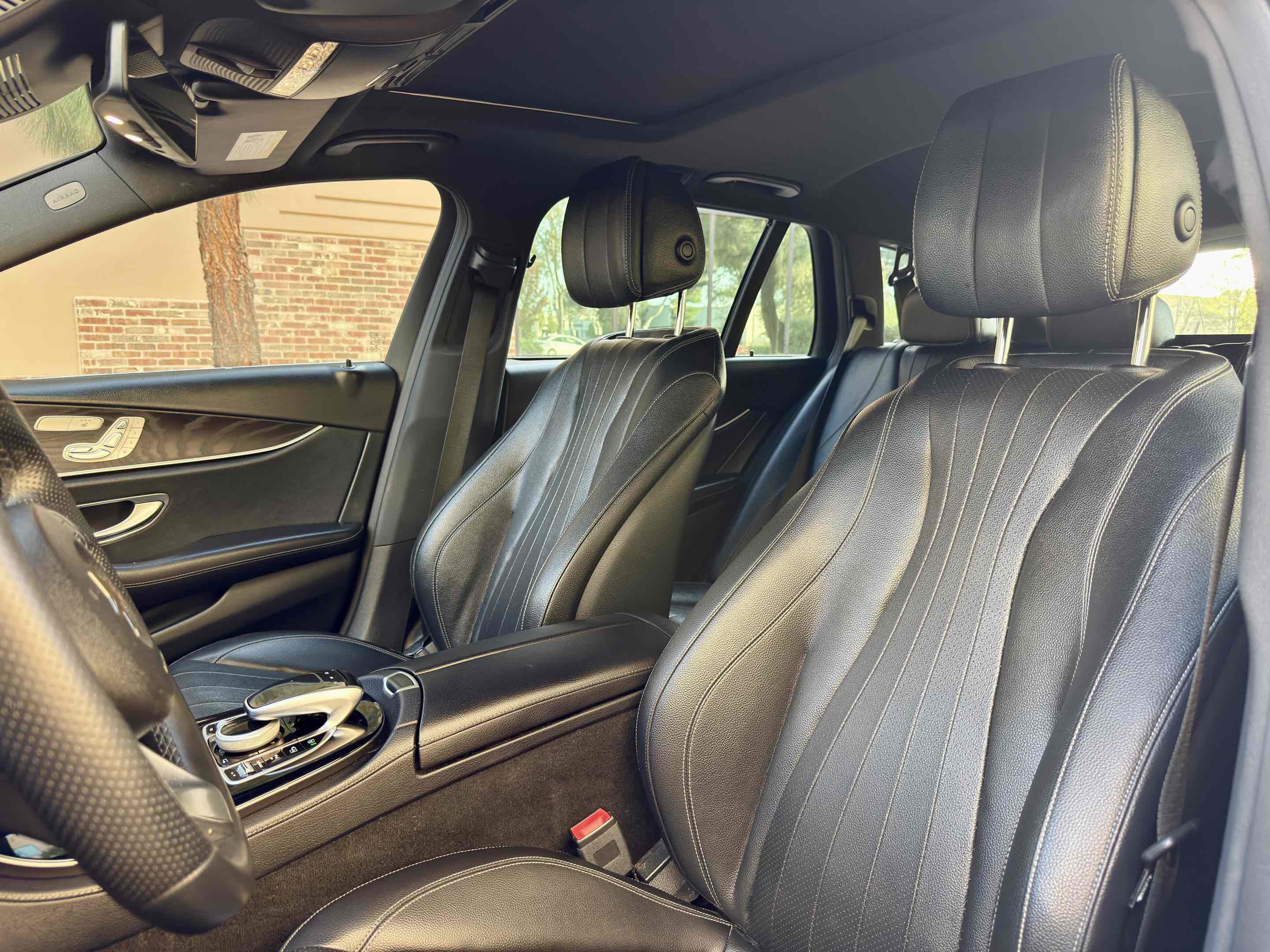 Used 2017 Mercedes-Benz E 400 4MATIC Wagon image 48