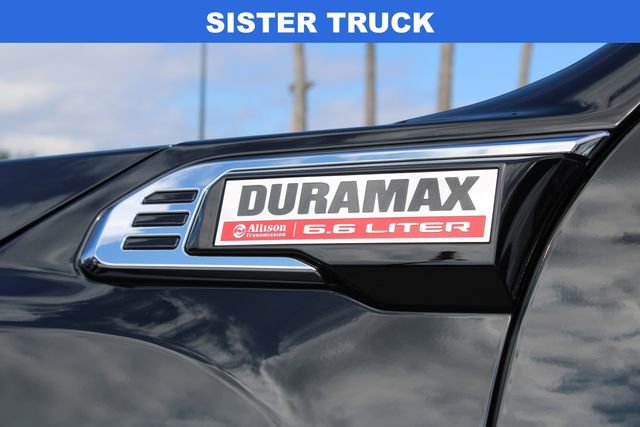 Used 2025 GMC Sierra 3500 Denali w/ Denali Reserve Package image 17