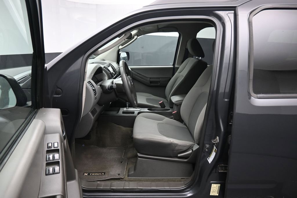 Used 2010 Nissan Xterra X AWD/4WD image 10