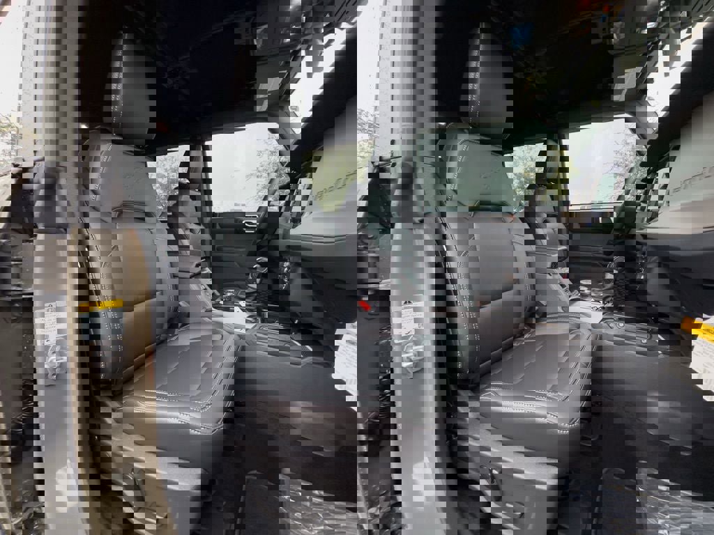 New 2025 Ford Bronco Outer Banks image 68