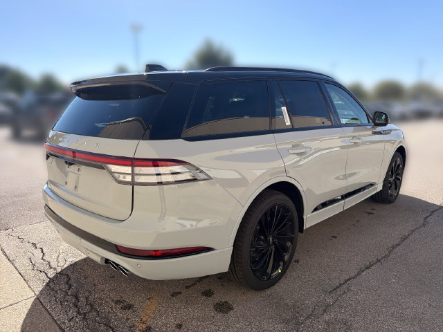 New 2027 Lincoln Aviator Reserve AWD/4WD image 6