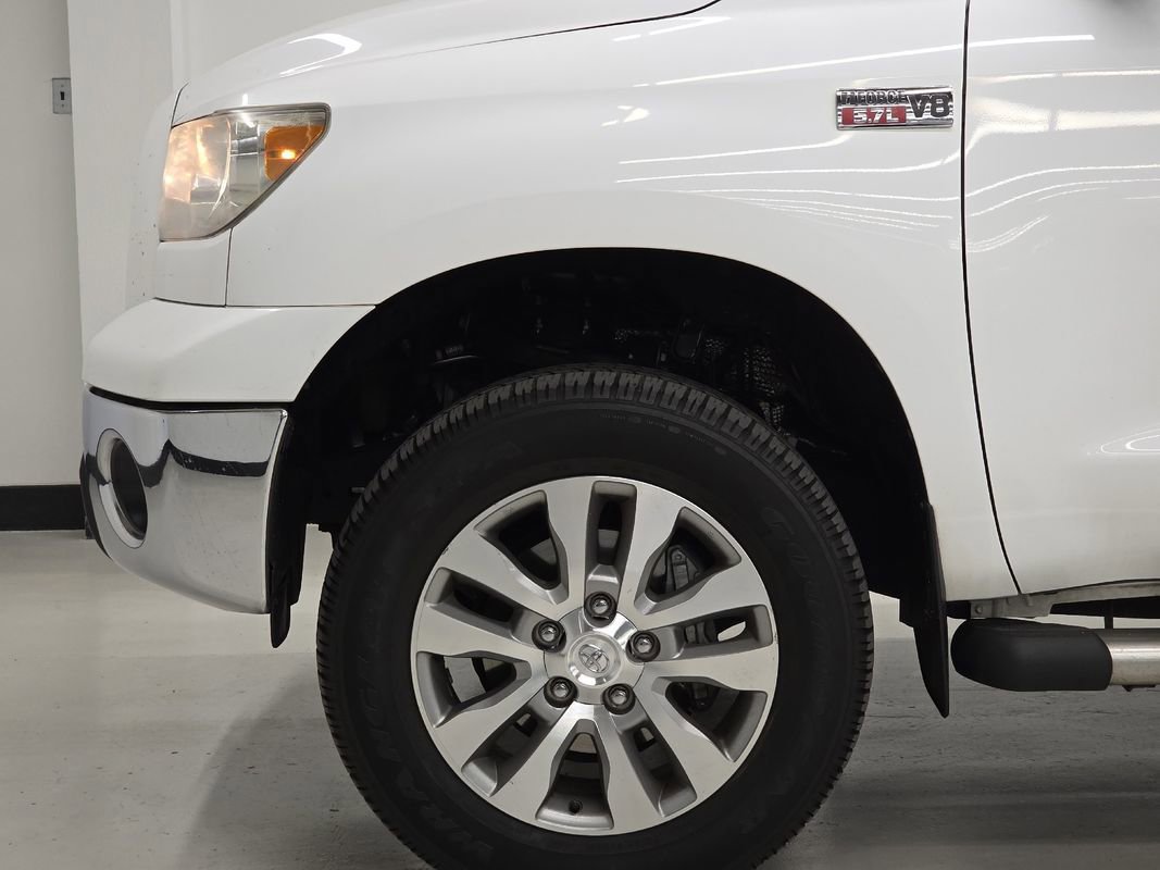 Used 2009 Toyota Tundra 4x4 CrewMax image 37