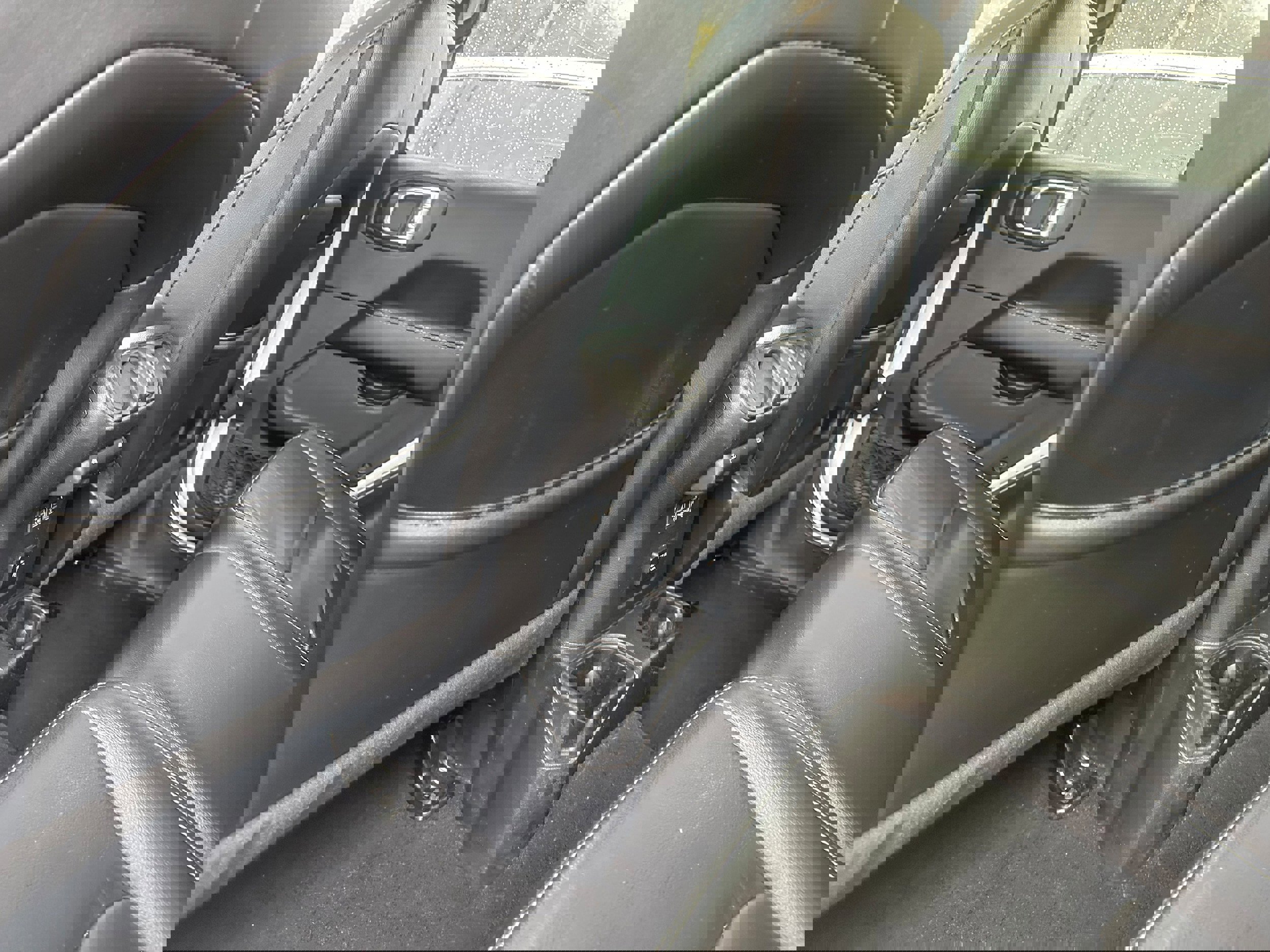 Used 2020 Jeep Gladiator Overland image 27