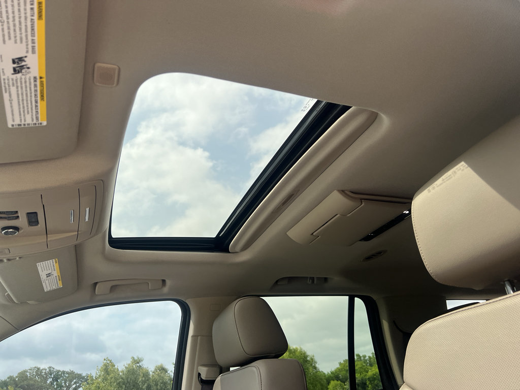 Used 2019 GMC Yukon SLT w/ Premium Edition AWD/4WD image 19