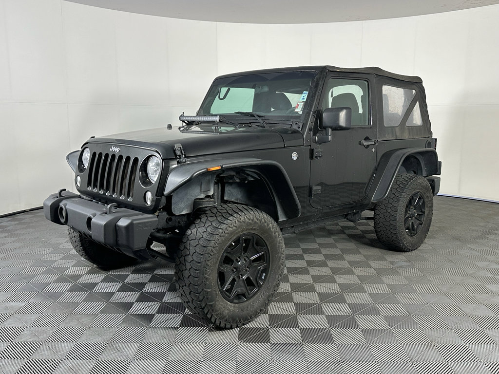 Used 2018 Jeep Wrangler Sport AWD/4WD image 2
