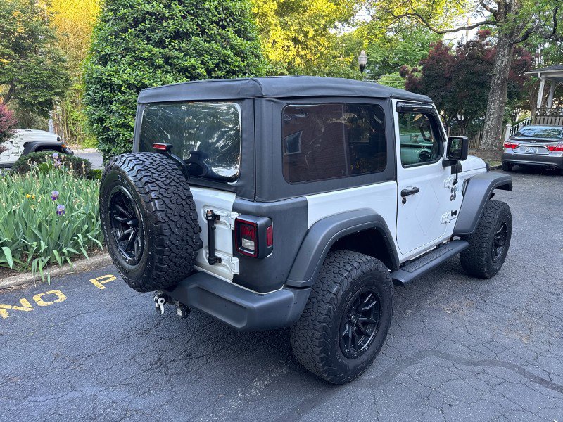 Used 2023 Jeep Wrangler Sport AWD/4WD image 4
