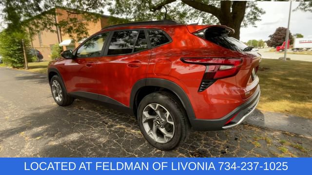 Certified 2024 Chevrolet Trax LT w/ Driver Confidence Package FWD image 6