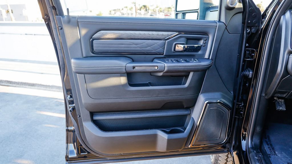 New 2026 RAM 2500 Limited image 22